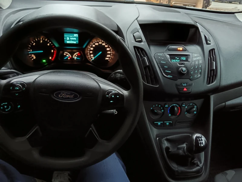 Ford Connect Transit 1, 6 TDCI, снимка 12 - Автомобили и джипове - 52529335