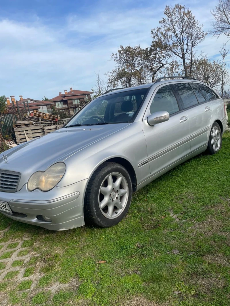 Mercedes-Benz C 220