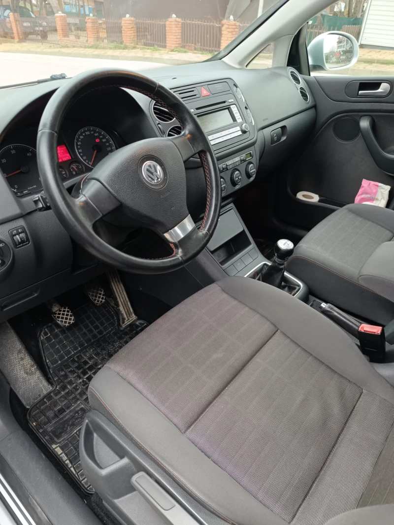 VW Golf Plus 1.9TDI, снимка 9 - Автомобили и джипове - 52953282