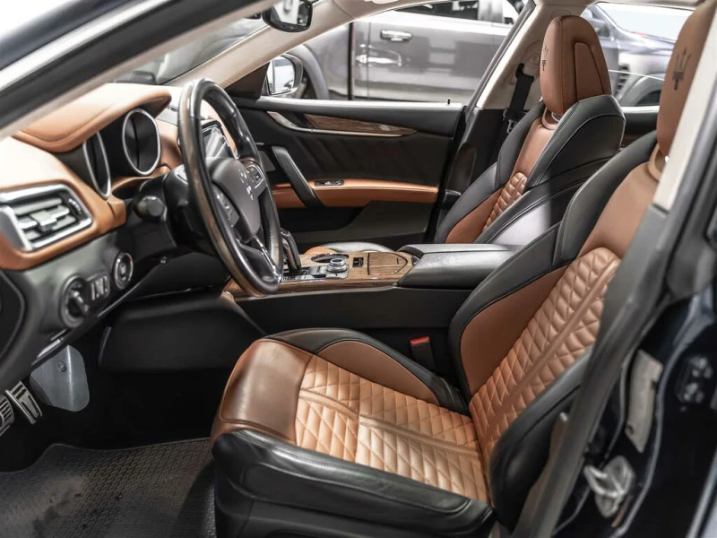 Maserati Ghibli S Q4 * GranLusso * АвтоКредит* (ЦЕНА ДО БГ), снимка 6 - Автомобили и джипове - 53272151