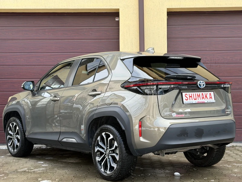 Toyota Yaris Cross 1.5i Hybrid* 4x4*  в ГАРАНЦИЯ до 06/2032, снимка 4 - Автомобили и джипове - 53581265