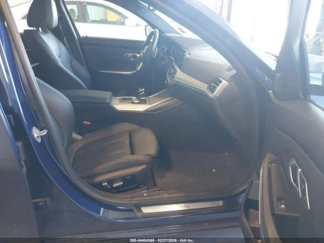 BMW 330 i* XDRIVE* �������* ������* �������* AMBIENT | Mobile.bg � ����������� 12