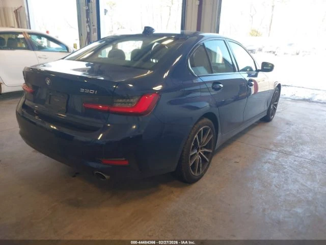 BMW 330 i* XDRIVE* �������* ������* �������* AMBIENT | Mobile.bg � ����������� 6