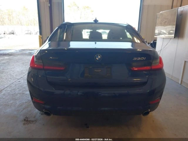 BMW 330 i* XDRIVE* �������* ������* �������* AMBIENT | Mobile.bg � ����������� 5