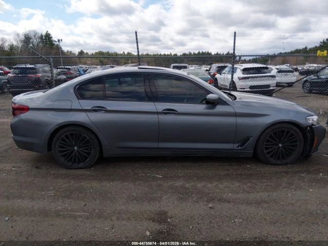 BMW 530 i xDrive, снимка 12 - Автомобили и джипове - 54357753