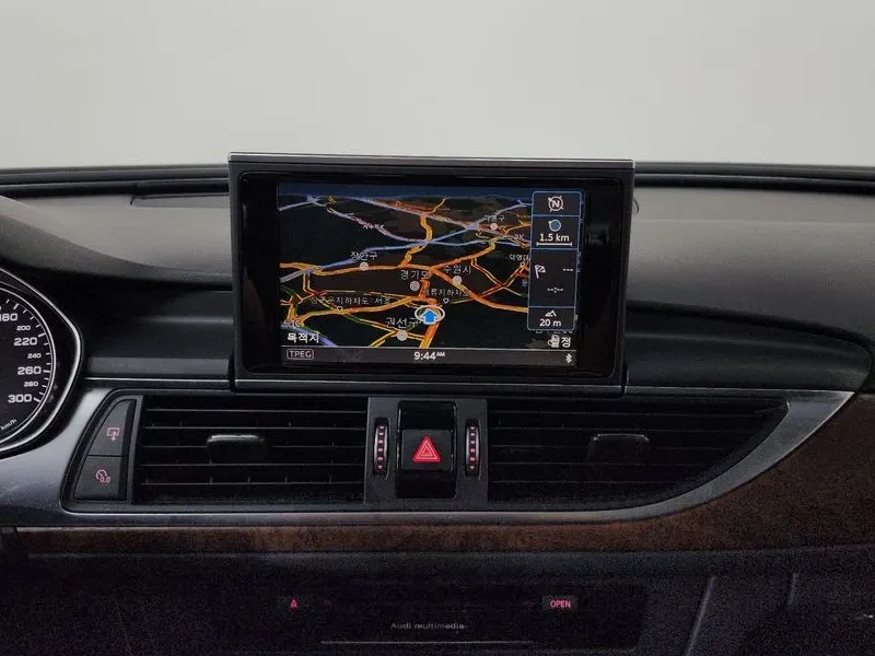 Audi A6 35 Tdi Quattro C7, снимка 11 - Автомобили и джипове - 55816915