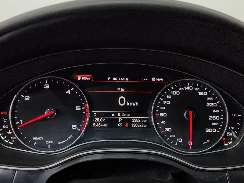 Audi A6 35 Tdi Quattro C7, снимка 8 - Автомобили и джипове - 55816915