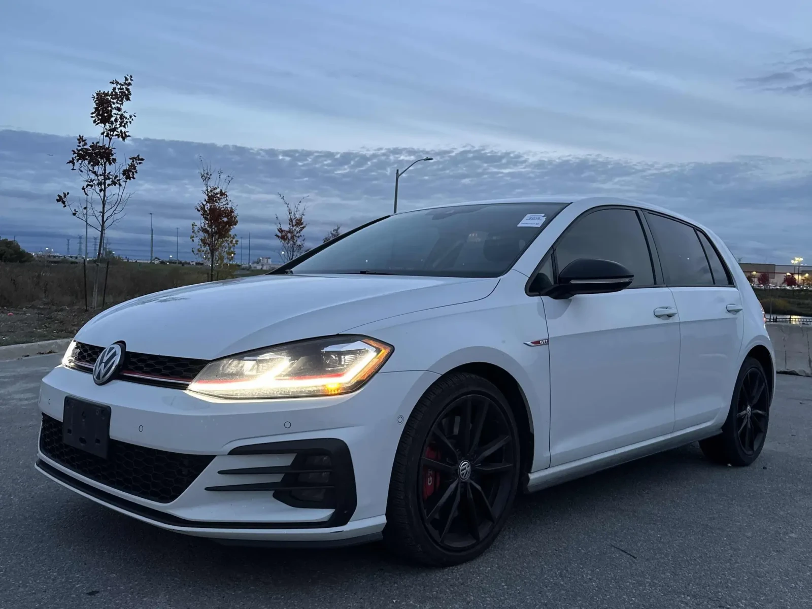 VW Golf * GTI* CARFAX * БЕЗ ПЪРВОНАЧАЛНА ВНОСКА, снимка 1