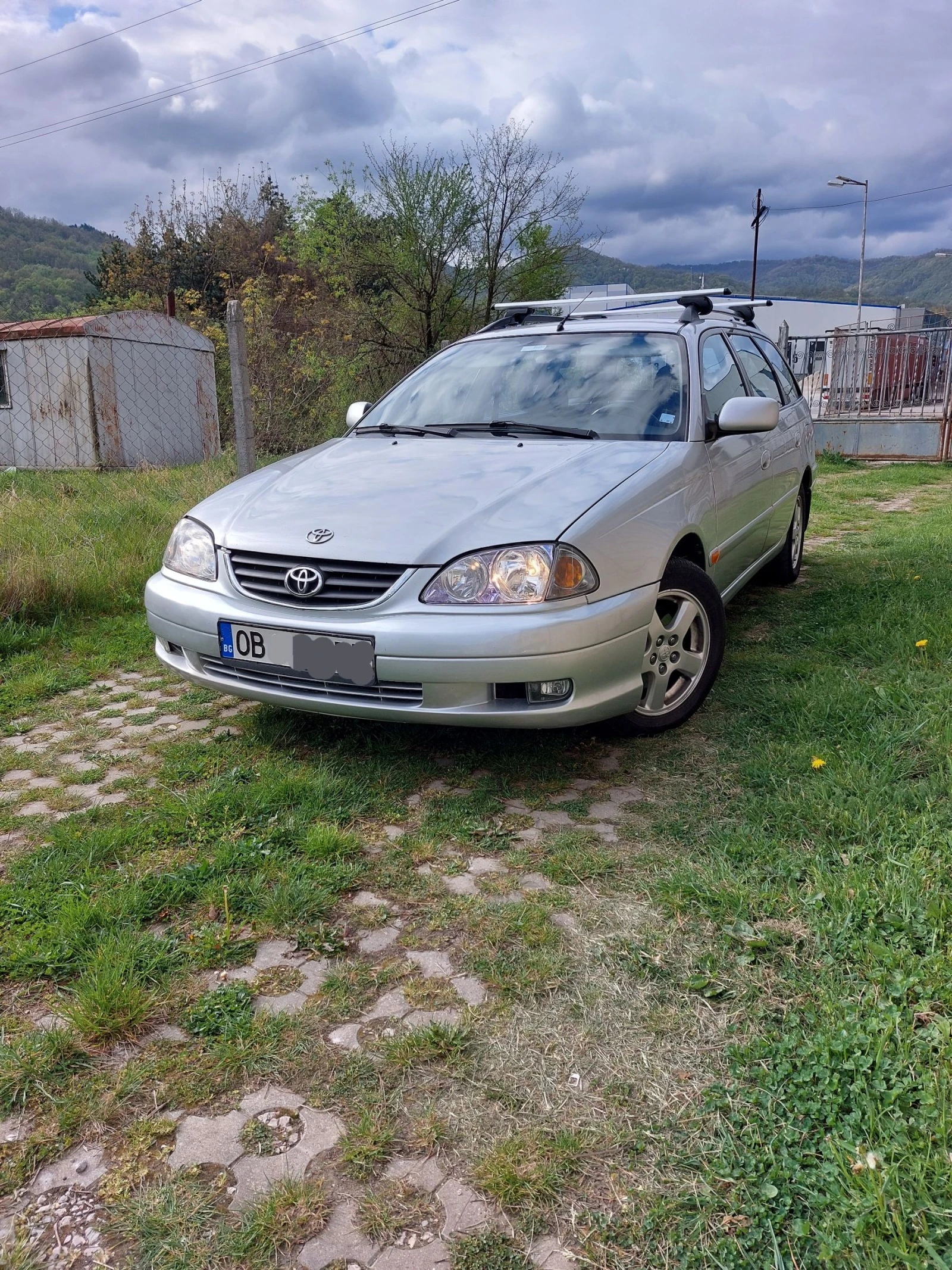 Toyota Avensis 2.0 D4D 110к.с  | Mobile.bg — изображение 1