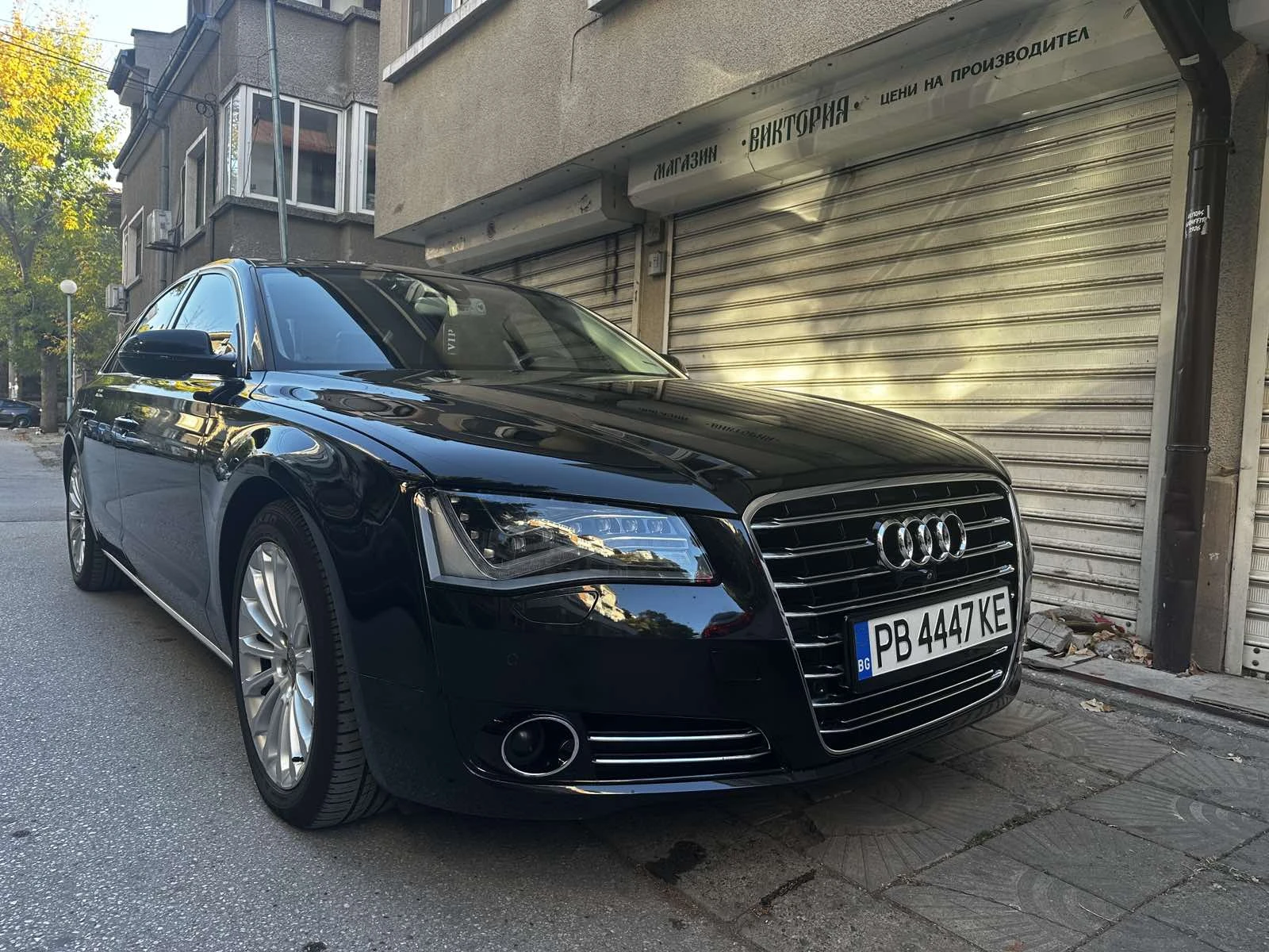 Audi A8 4.2 - изображение 3