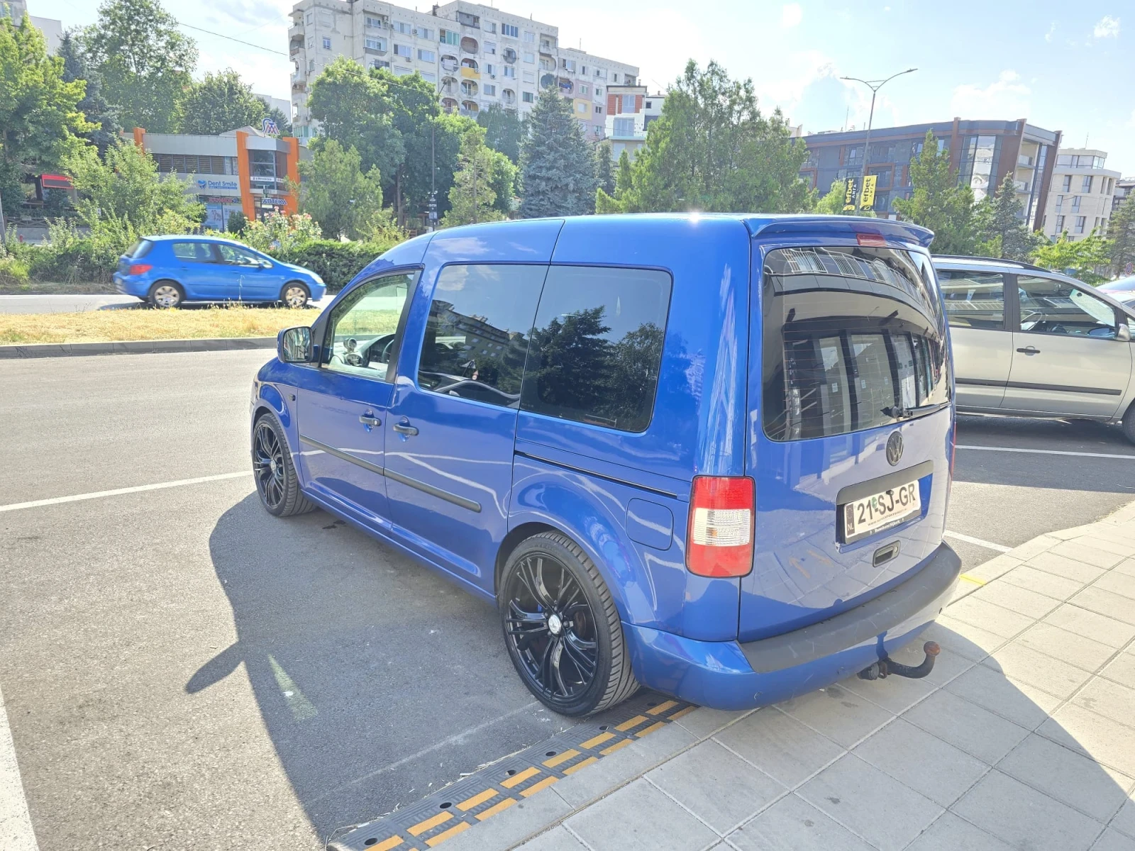 VW Caddy Life 1.9 105 ks 4+ 1 - изображение 4