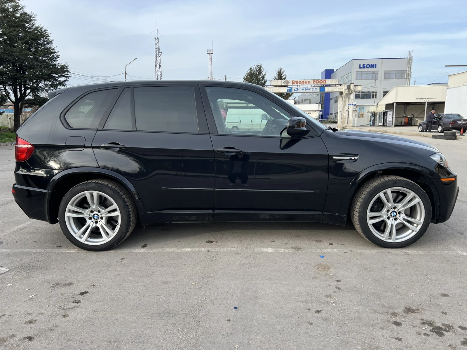 BMW X5M E70 4.4L V8 555HP - изображение 2