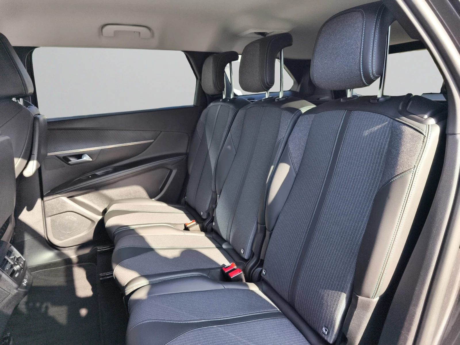 Peugeot 5008 ALLURE 2.0 BlueHDi 180 S&S EAT8 EURO 6/2107R16 | Mobile.bg   12