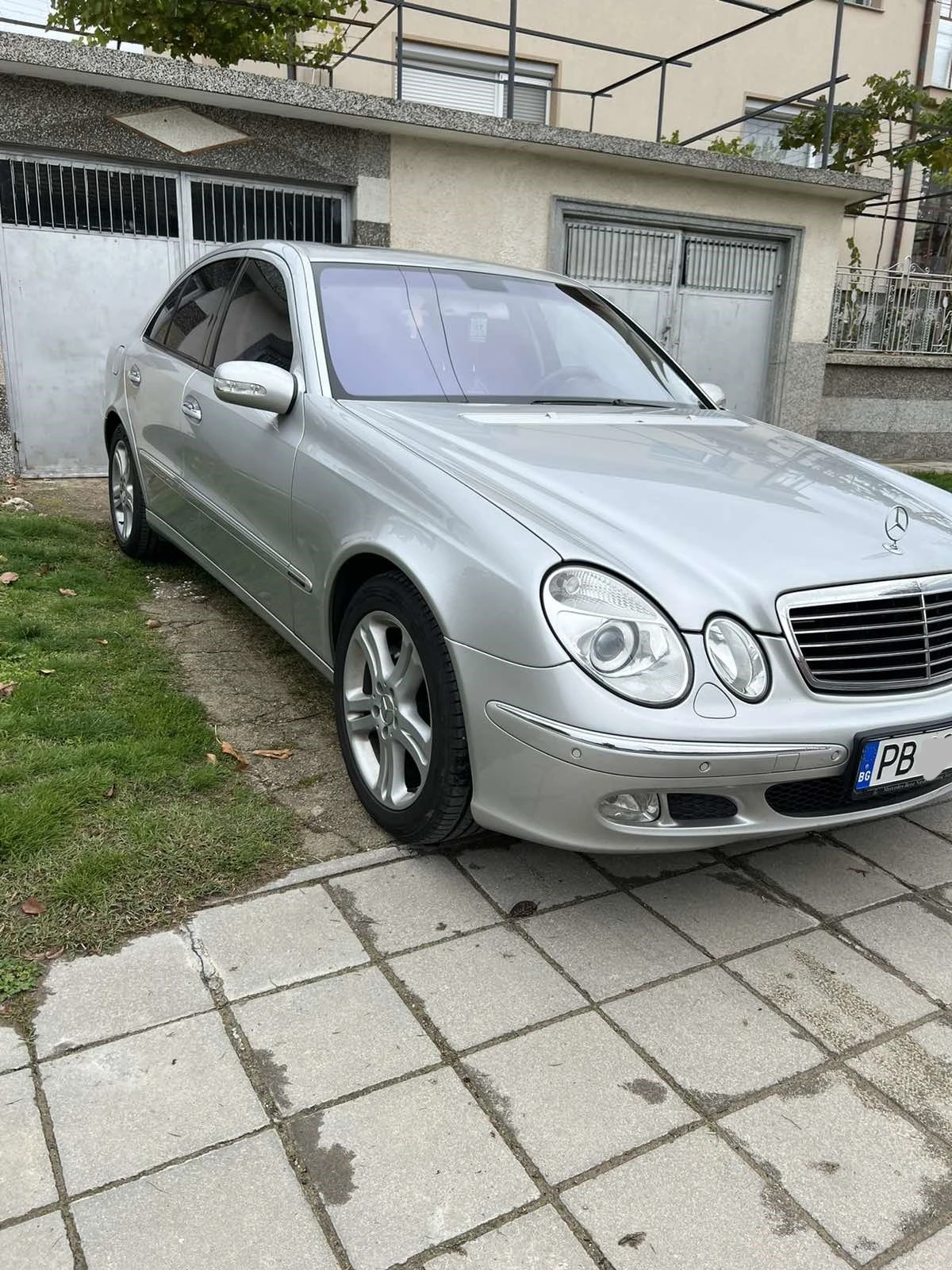 Mercedes-Benz E 320 CDI - изображение 3