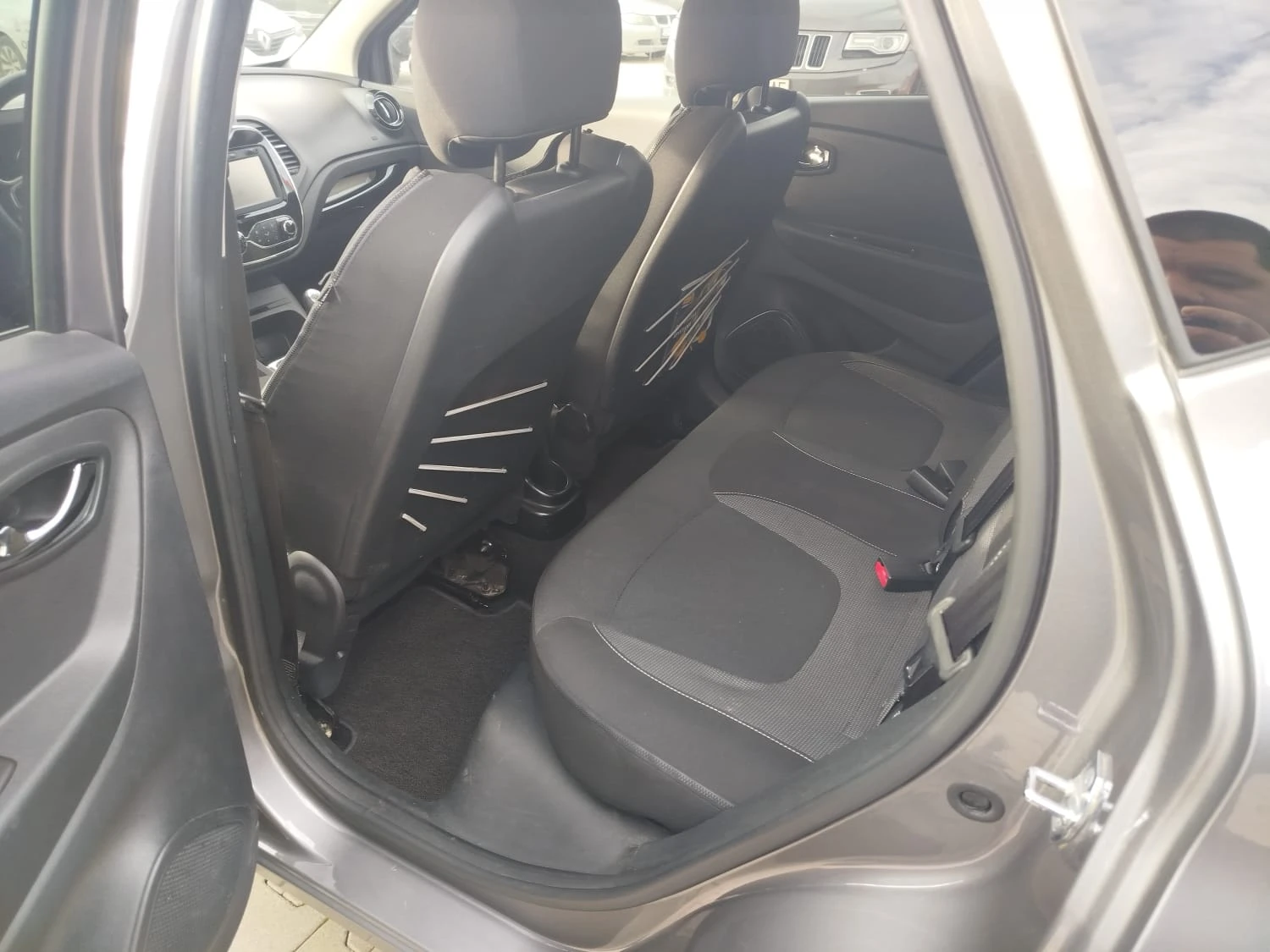 Renault Captur  - изображение 9