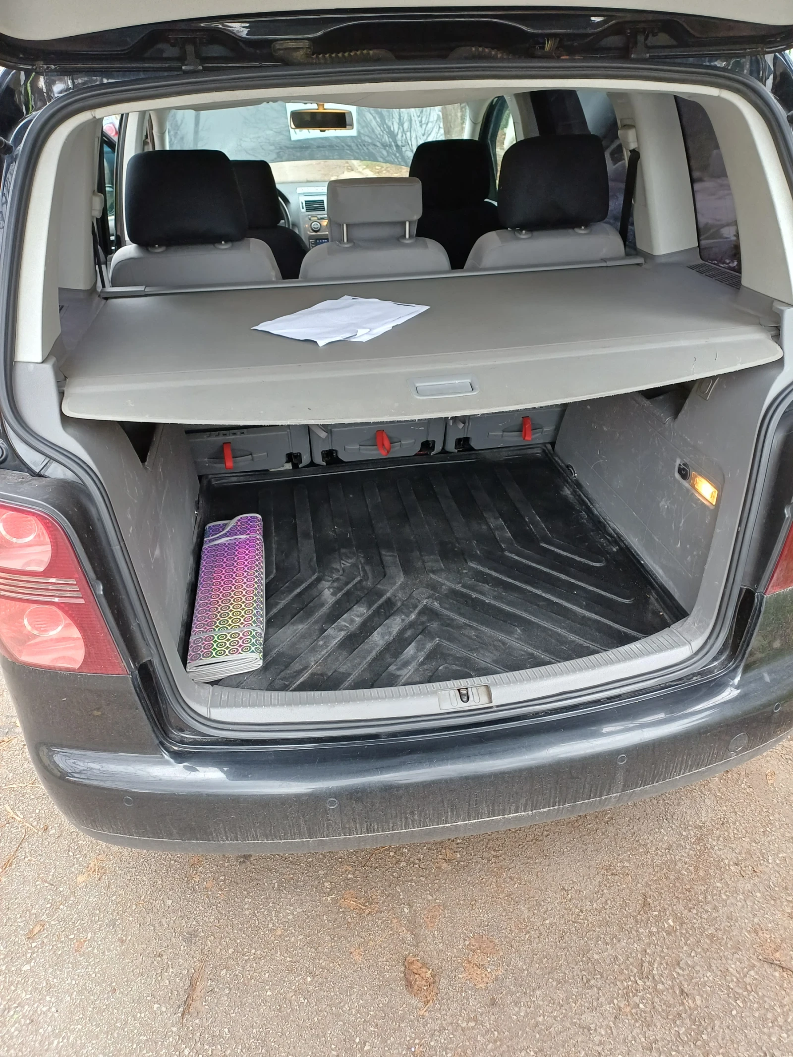 VW Touran FSI - изображение 8