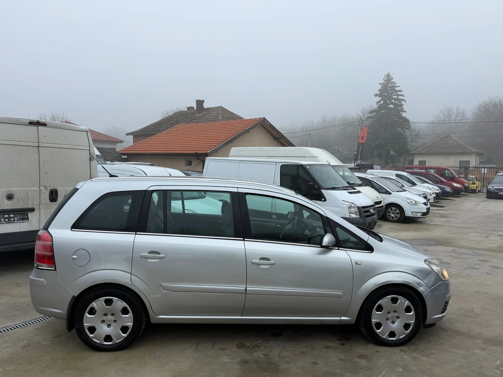 Opel Zafira 1.9CDTI 7 ����� | Mobile.bg � ����������� 4