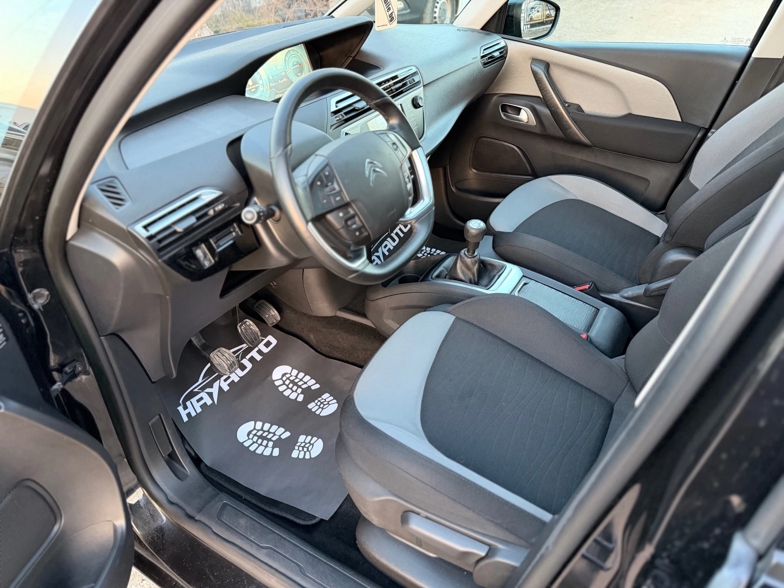 Citroen C4 Picasso 2.0HDi= 7 МЕСТА= ПАНОРАМА= КАМЕРА=  - изображение 9