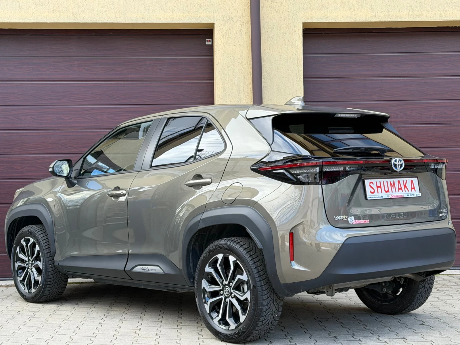 Toyota Yaris Cross 1.5i Hybrid* 4x4*  � �������� �� 06/2032 | Mobile.bg � ����������� 4