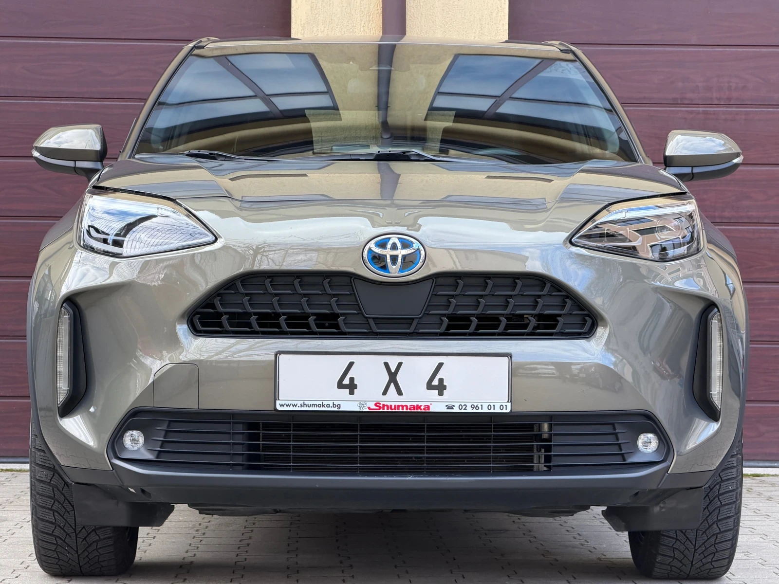 Toyota Yaris Cross 1.5i Hybrid* 4x4*  в ГАРАНЦИЯ до 06/2032