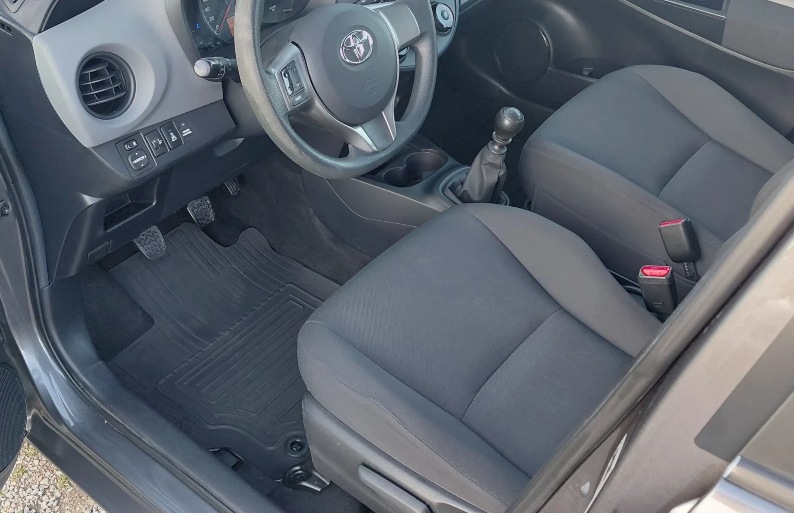 Toyota Yaris 1.4D-4D 90k.c, Belgium , снимка 10 - Автомобили и джипове - 53850877