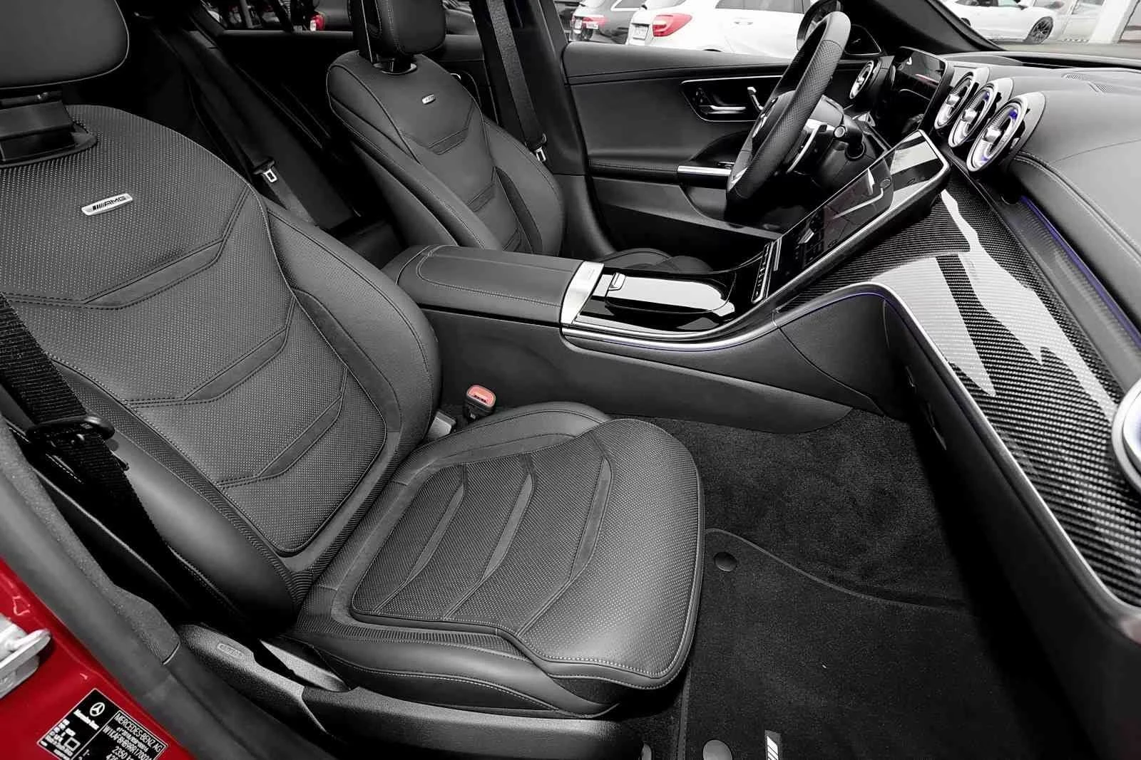 Mercedes-Benz C 43 AMG /4-MATIC/MANUFAKTUR/NIGHT/PANO/BURM/360/, снимка 10 - Автомобили и джипове - 53871661