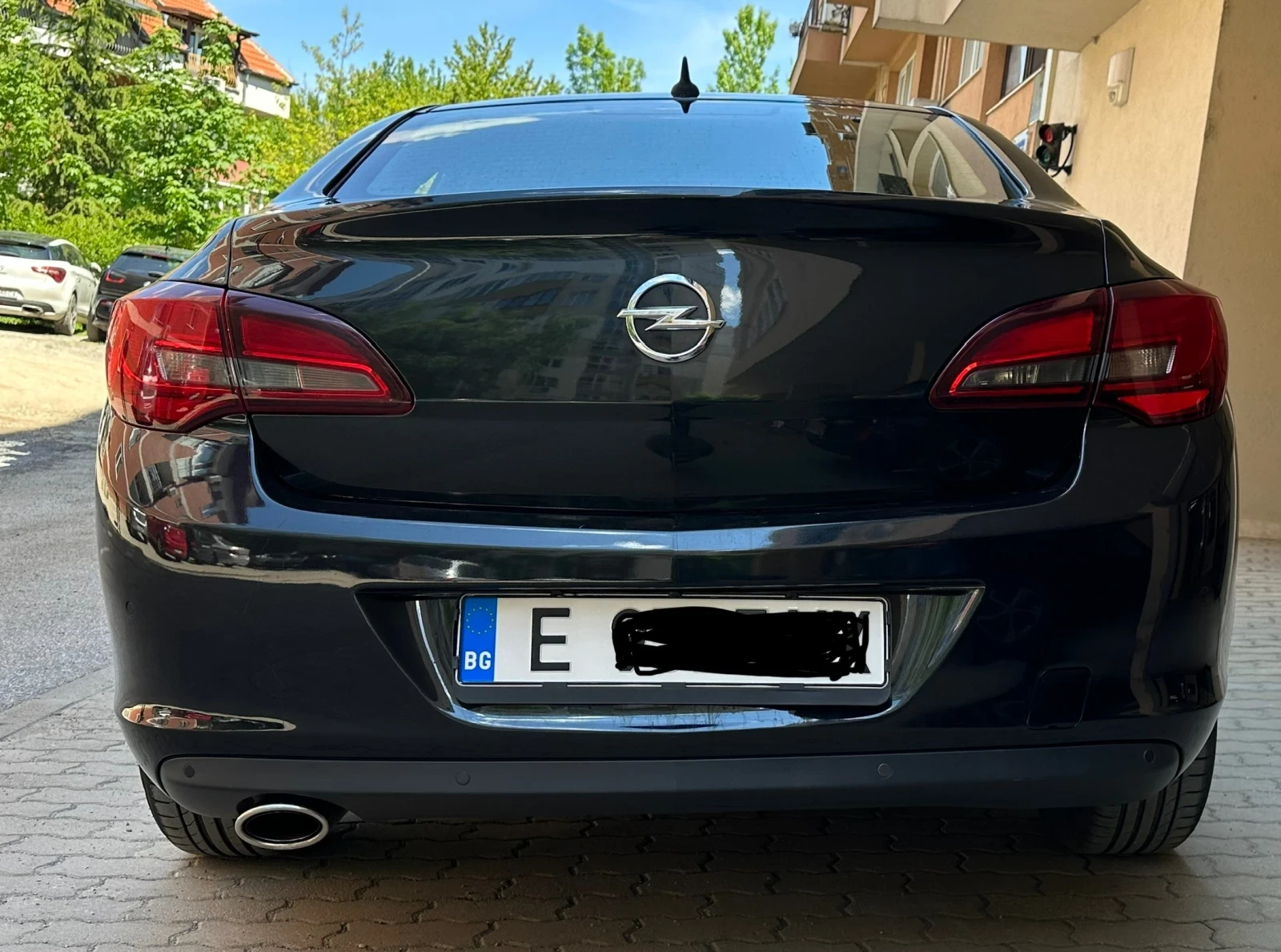 Opel Astra 1.4 turbo, gaz, klima, kasko, снимка 8 - Автомобили и джипове - 54440406