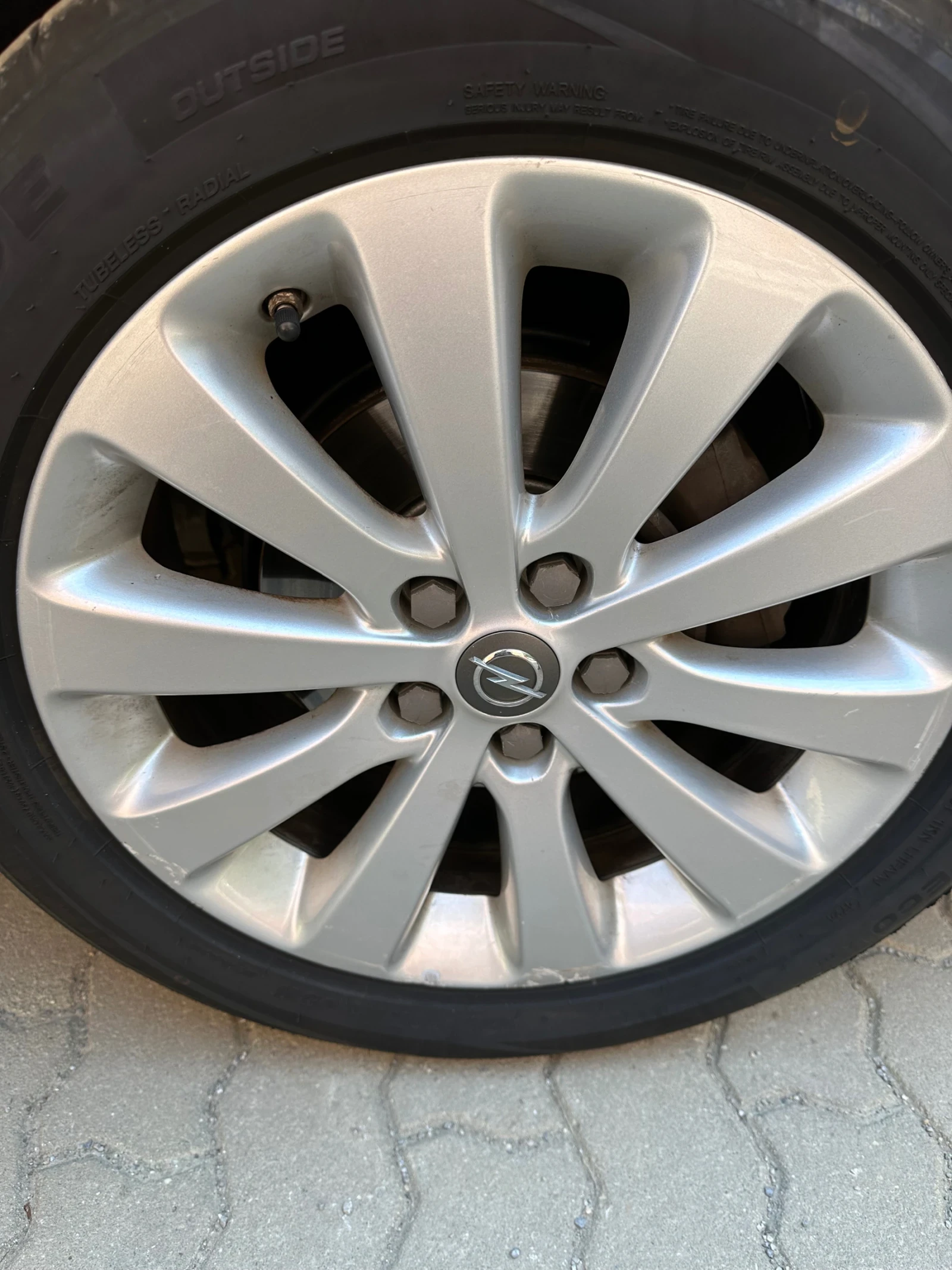 Opel Astra 1.4 turbo, gaz, klima, kasko, снимка 15 - Автомобили и джипове - 54440406