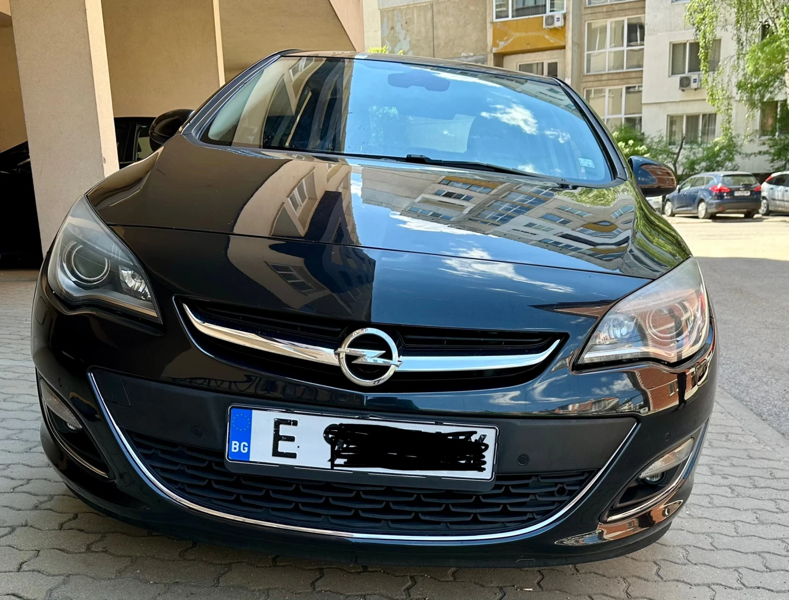 Opel Astra 1.4 turbo, gaz, klima, kasko, снимка 4 - Автомобили и джипове - 54440406