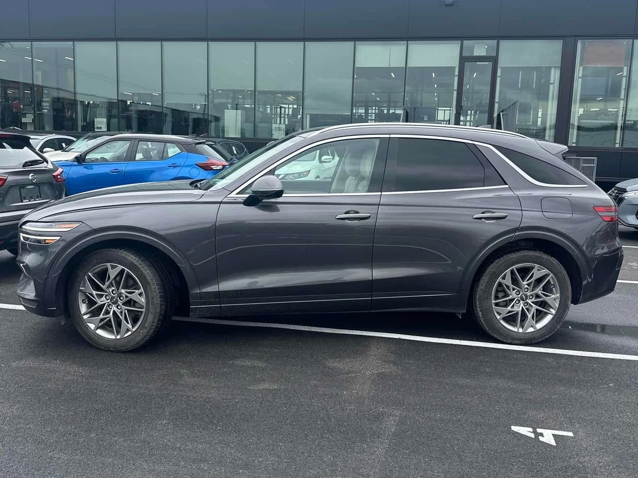 Genesis GV70 * 2.5T Advanced Plus * DISTRONIC* ОБДУХВАНЕ* , снимка 2 - Автомобили и джипове - 54483514