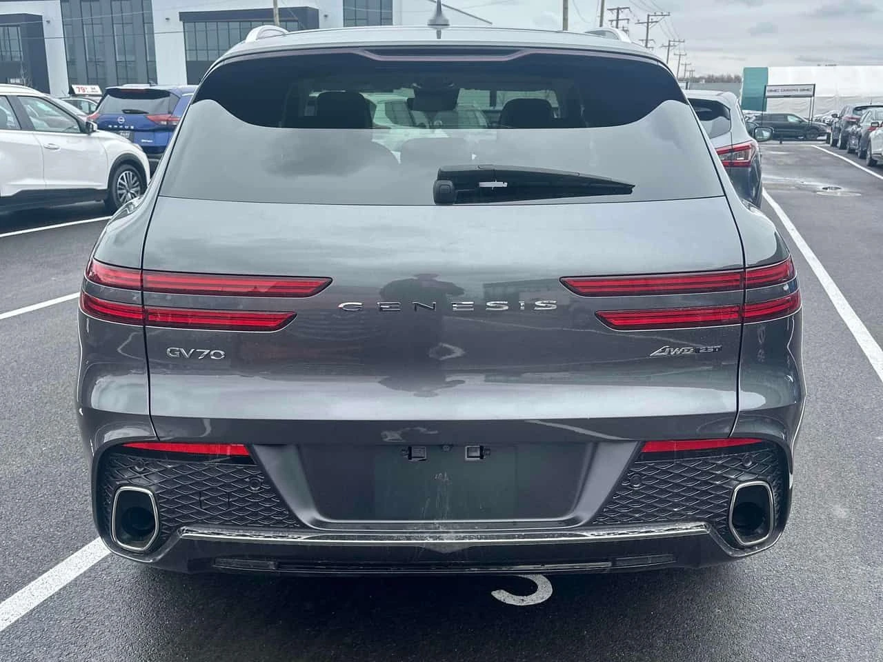 Genesis GV70 * 2.5T Advanced Plus * DISTRONIC* ОБДУХВАНЕ* , снимка 4 - Автомобили и джипове - 54483514