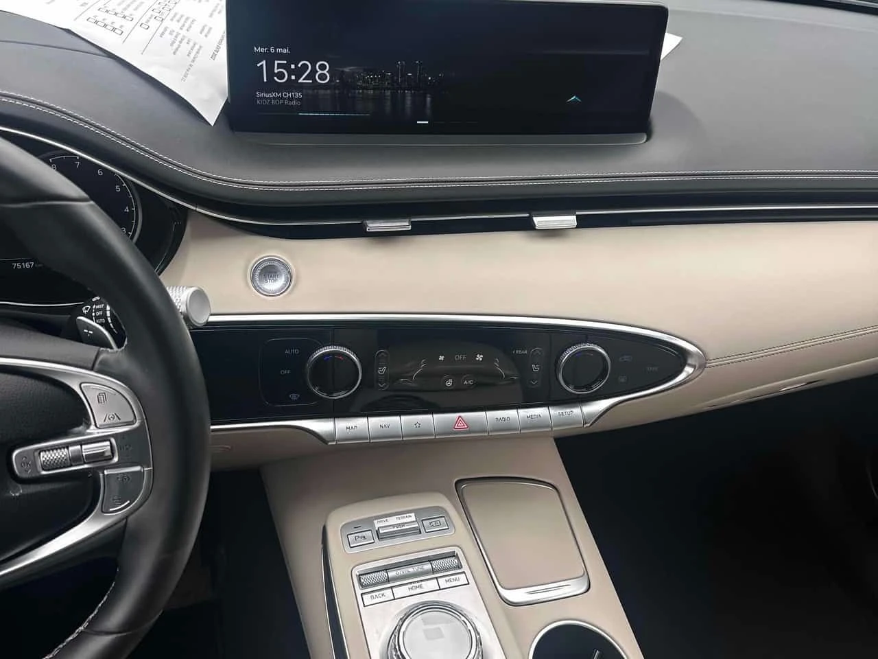 Genesis GV70 * 2.5T Advanced Plus * DISTRONIC* ОБДУХВАНЕ* , снимка 9 - Автомобили и джипове - 54483514