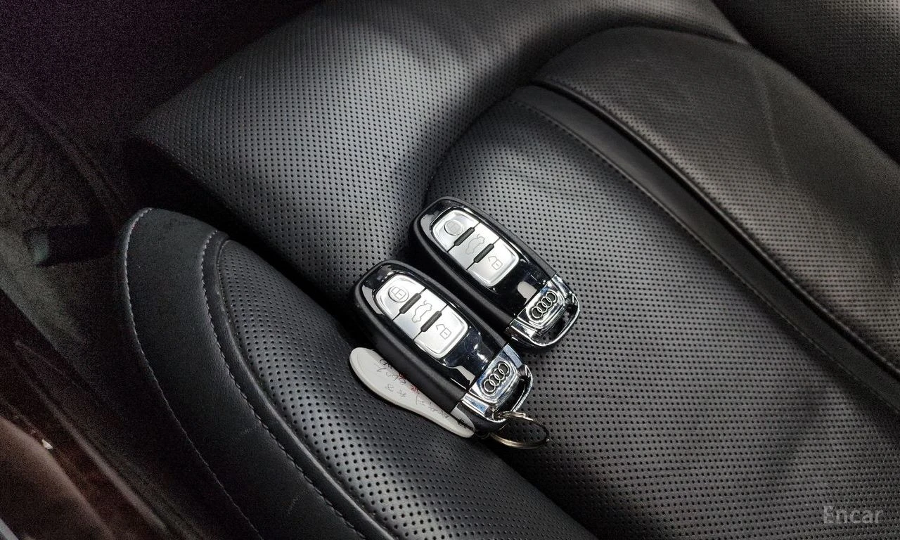 Audi A8 3.0 TDI* DISTRONIC* МАСАЖ* HEAD-UP* BOSE* , снимка 13 - Автомобили и джипове - 54633754