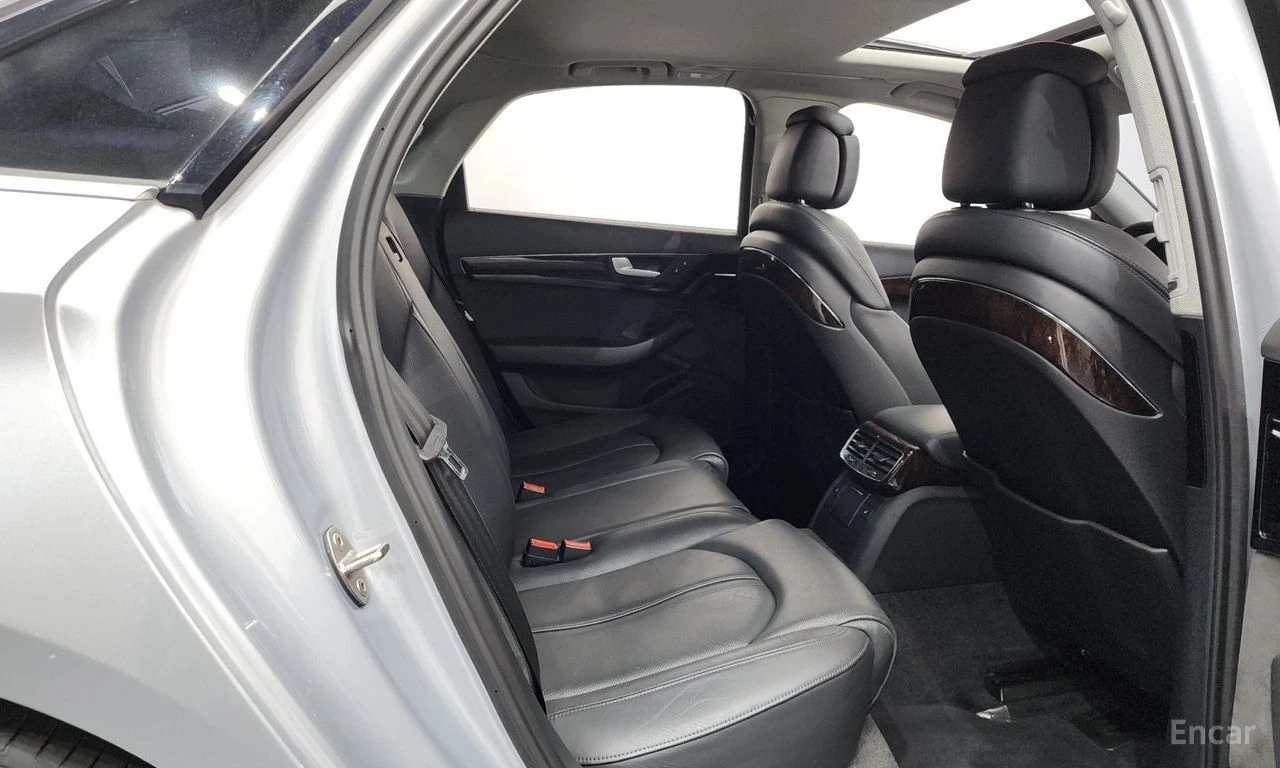 Audi A8 3.0 TDI* DISTRONIC* МАСАЖ* HEAD-UP* BOSE* , снимка 15 - Автомобили и джипове - 54633754