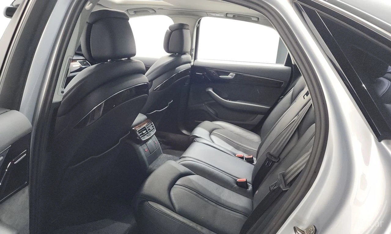 Audi A8 3.0 TDI* DISTRONIC* МАСАЖ* HEAD-UP* BOSE* , снимка 16 - Автомобили и джипове - 54633754