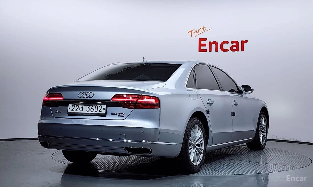 Audi A8 3.0 TDI* DISTRONIC* МАСАЖ* HEAD-UP* BOSE* , снимка 3 - Автомобили и джипове - 54633754