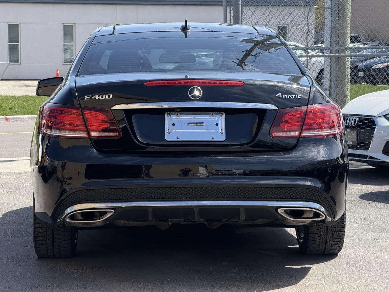 Mercedes-Benz E 400 * CARFAX * ЦЕНА ДО БГ, снимка 4 - Автомобили и джипове - 54739241