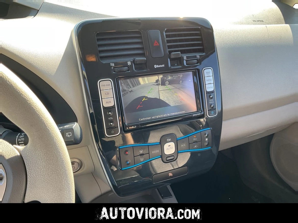 Nissan Leaf , снимка 6 - Автомобили и джипове - 55335266