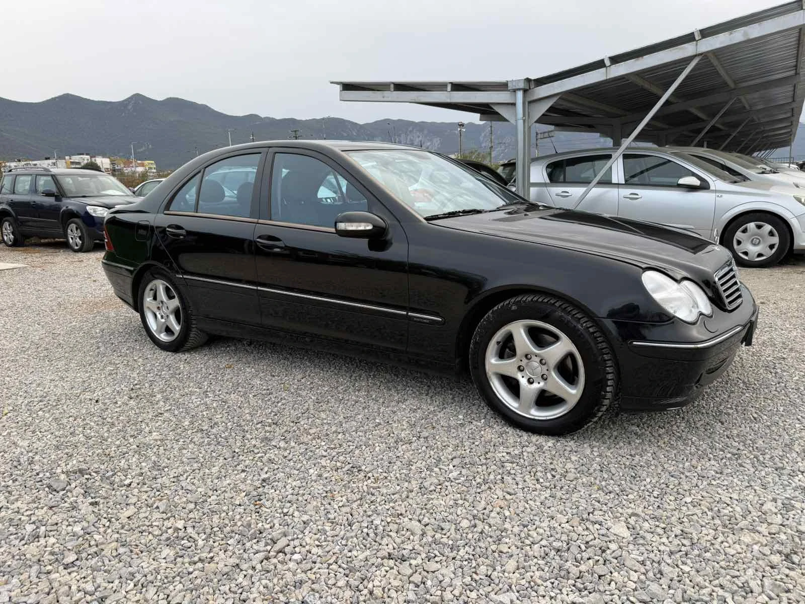 Mercedes-Benz C 220 CDI AVANGARDE , снимка 4 - Автомобили и джипове - 55885967