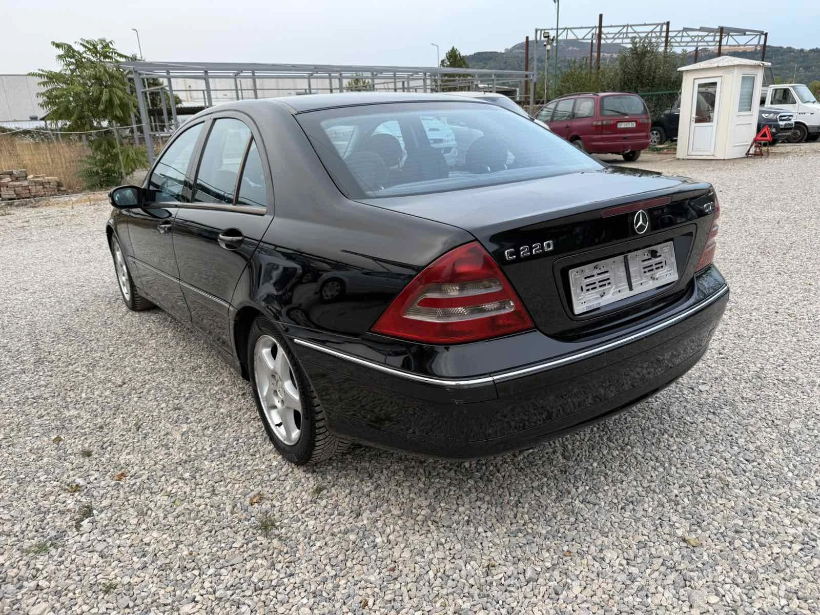 Mercedes-Benz C 220 CDI AVANGARDE , снимка 7 - Автомобили и джипове - 55885967