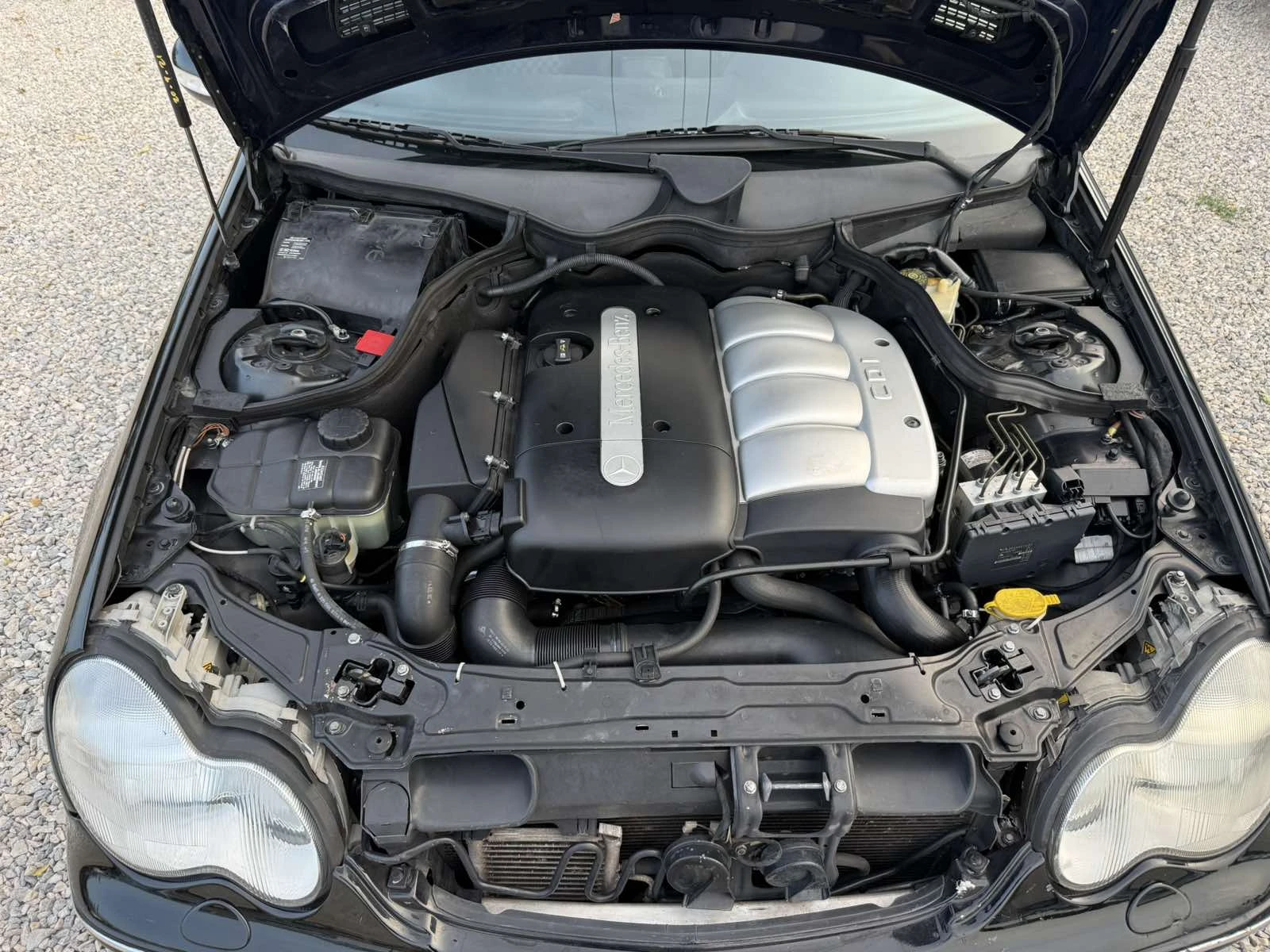 Mercedes-Benz C 220 CDI AVANGARDE , снимка 16 - Автомобили и джипове - 55885967