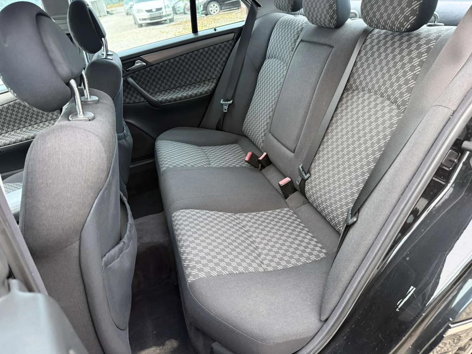 Mercedes-Benz C 220 CDI AVANGARDE , снимка 14 - Автомобили и джипове - 55885967