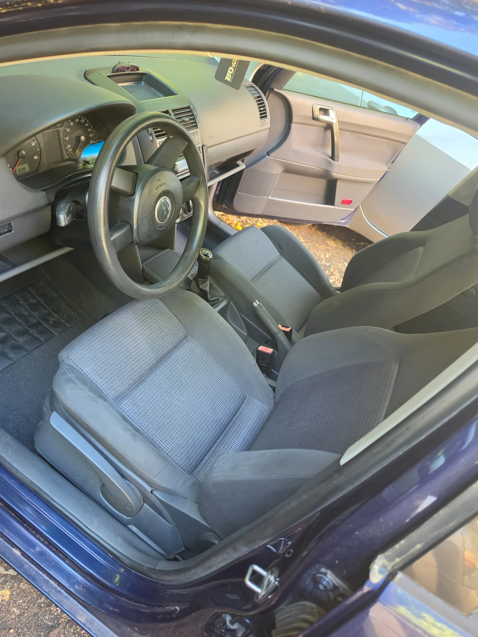 VW Polo, снимка 11 - Автомобили и джипове - 55961995