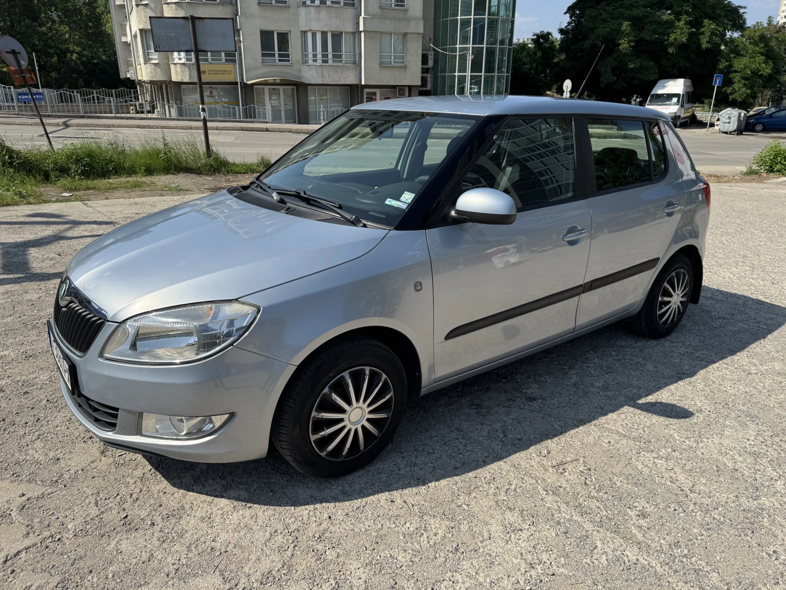 Skoda Fabia, снимка 3 - Автомобили и джипове - 56060975