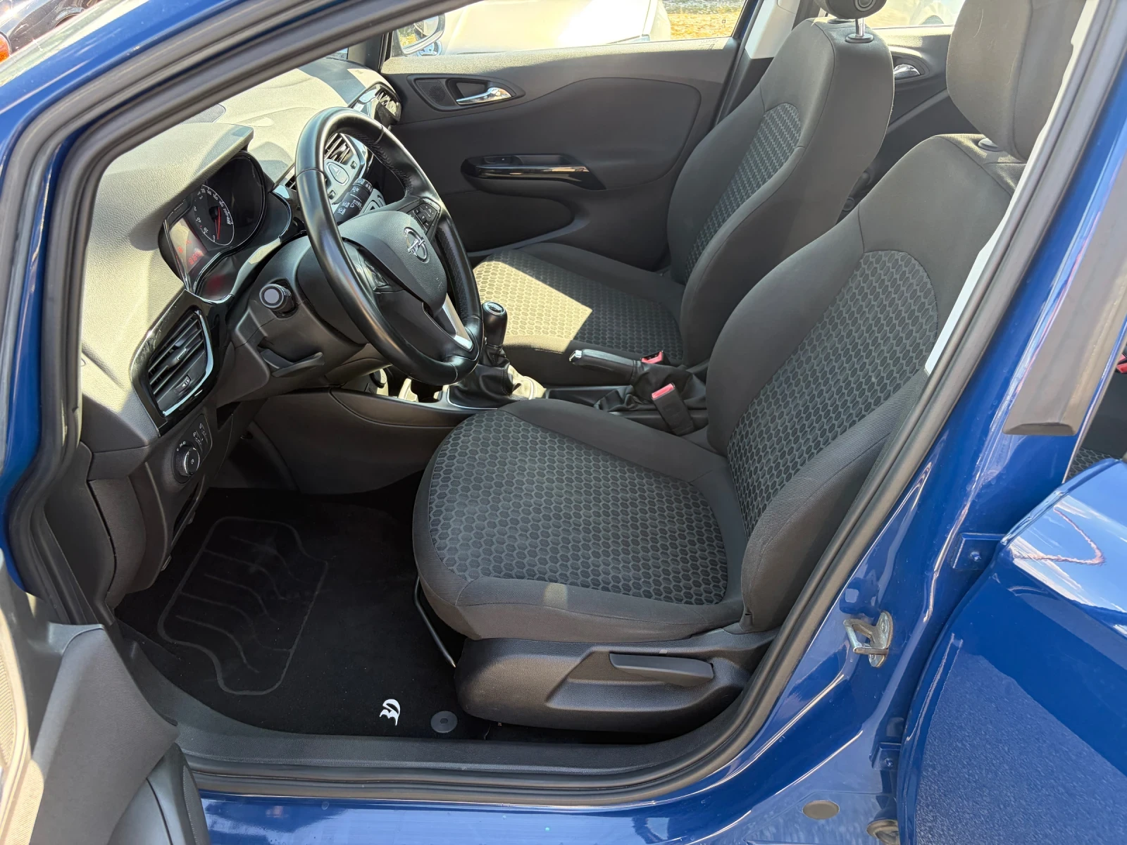 Opel Corsa 1.4 Top condition , снимка 10 - Автомобили и джипове - 56102605