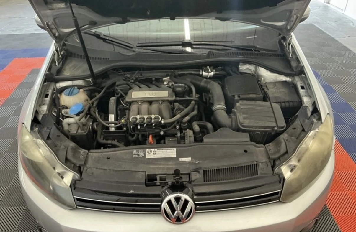 VW Golf 1.6 BI FUEL ОЧАКВАН ВНОС, снимка 5 - Автомобили и джипове - 56107459
