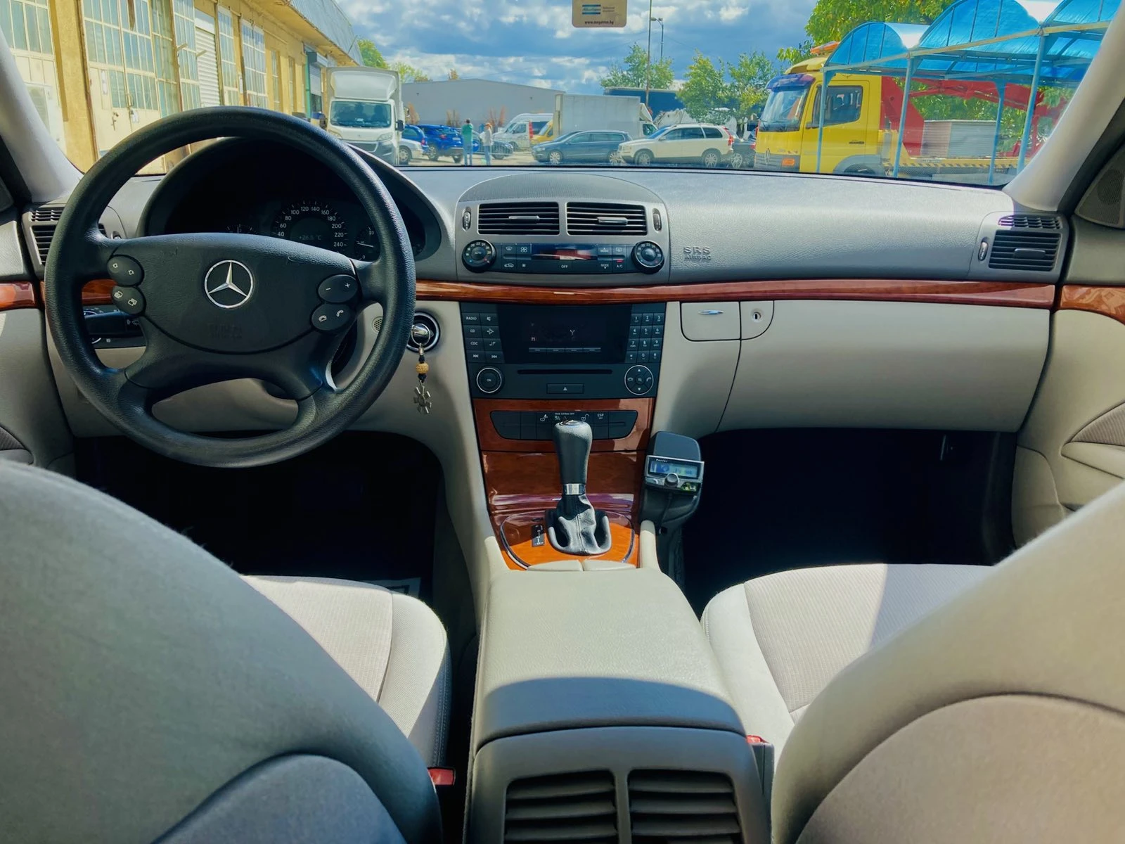 Mercedes-Benz E 220 CDI EVO, снимка 14 - Автомобили и джипове - 56248098