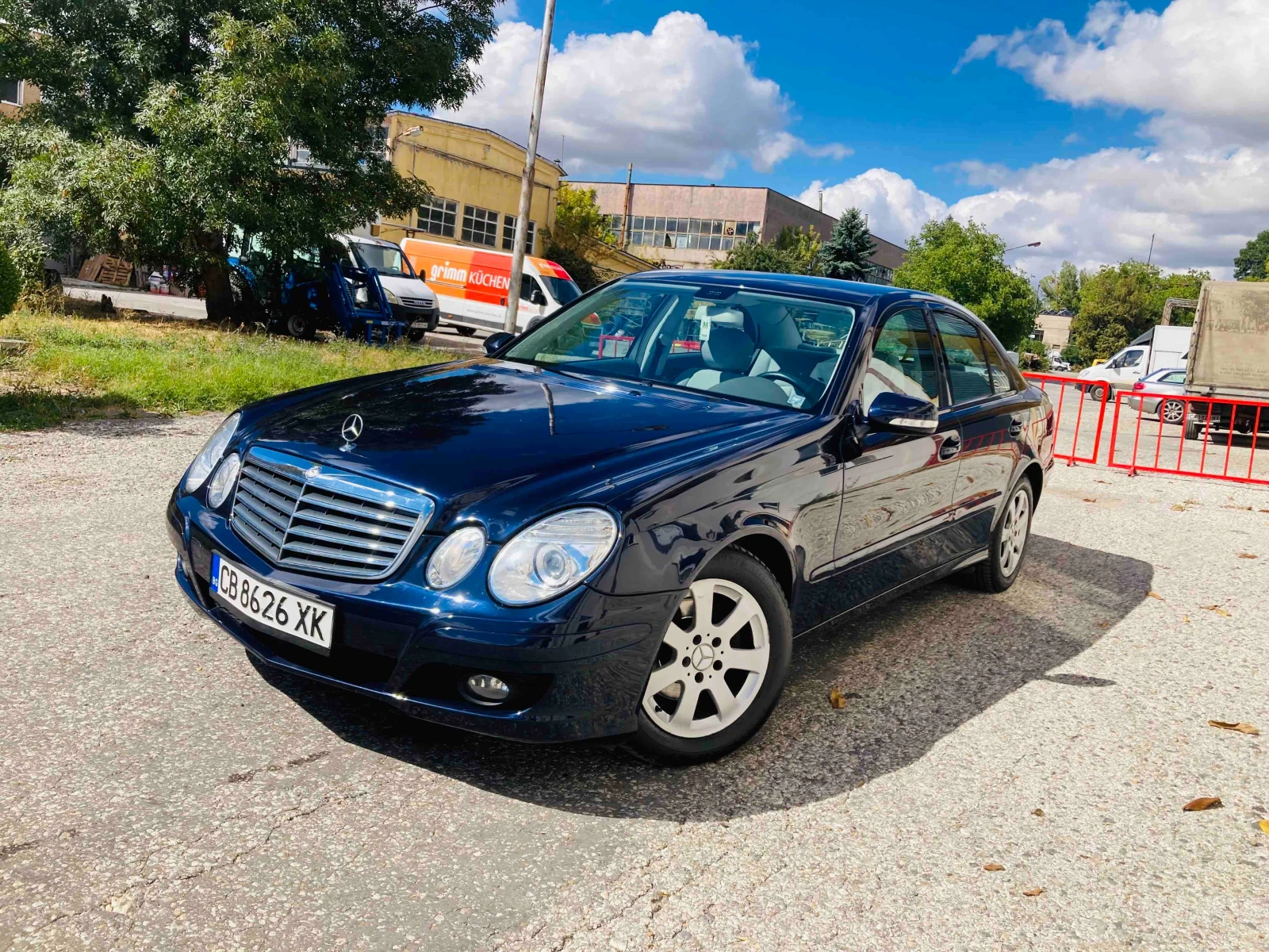 Mercedes-Benz E 220 CDI EVO, снимка 4 - Автомобили и джипове - 56248098