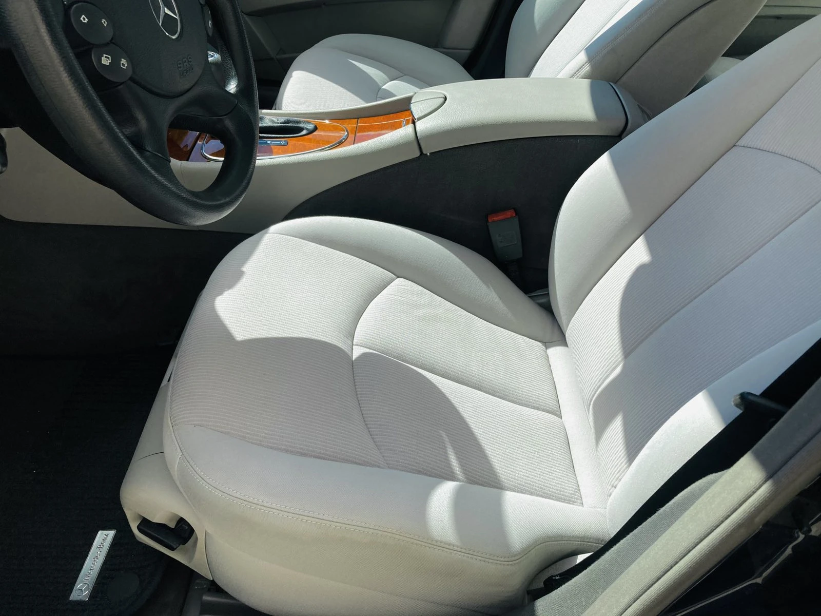 Mercedes-Benz E 220 CDI EVO, снимка 8 - Автомобили и джипове - 56248098