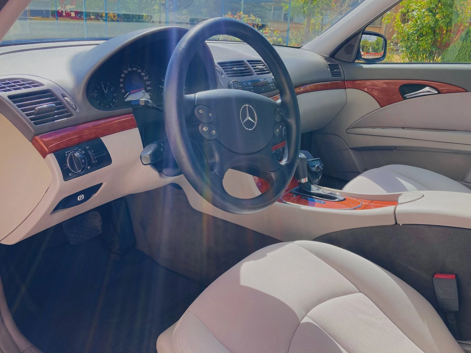 Mercedes-Benz E 220 CDI EVO, снимка 7 - Автомобили и джипове - 56248098
